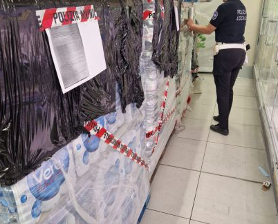 BOLOGNA: SEQUESTRATE 1900 BOTTIGLIE D’ACQUA